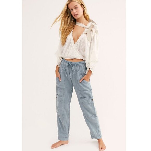 Free People Feelin’ Good Linen Blend Utility Cargo Pants - Picture 1 of 14
